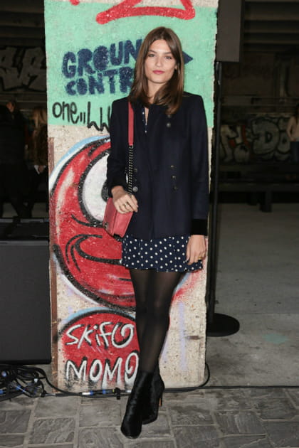 Alma Jodorowsky, charmante au d&eacute;fil&eacute; Anthony Vaccarello