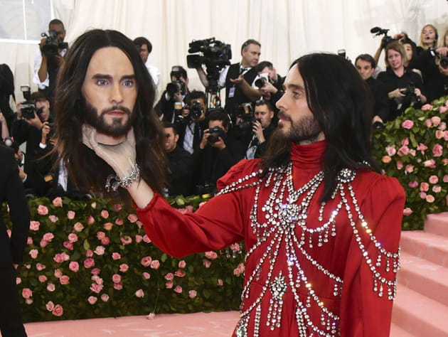Une t&ecirc;te plus vraie que nature pour Jared Leto
