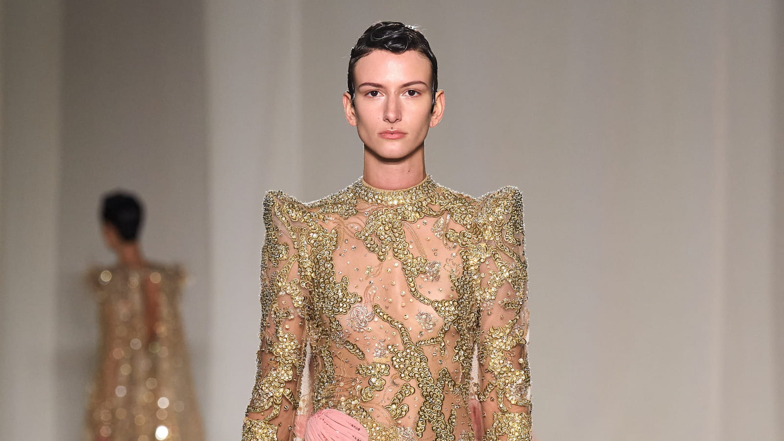 Look 25