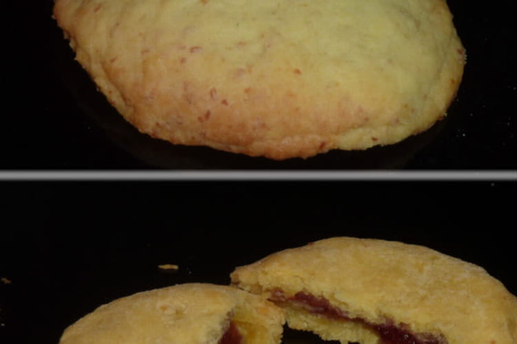 Recette De Petits Sables Fourres A La Confiture La Recette Facile
