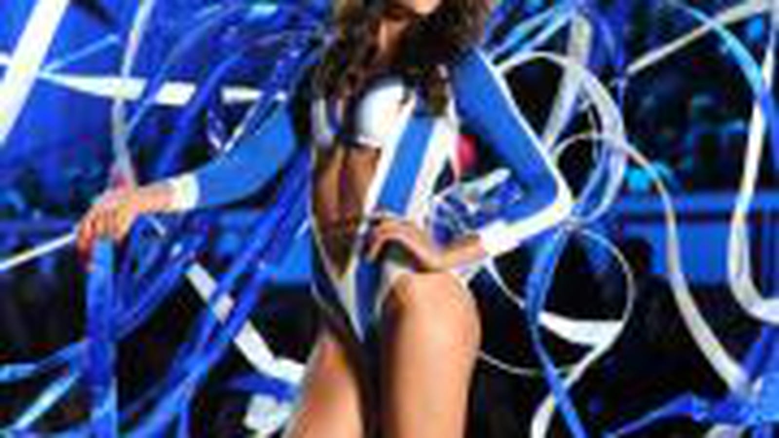 Izabel Goulart, rayonnante