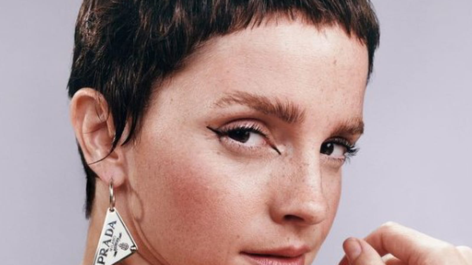 Emma Watson et sa coupe Pixie 