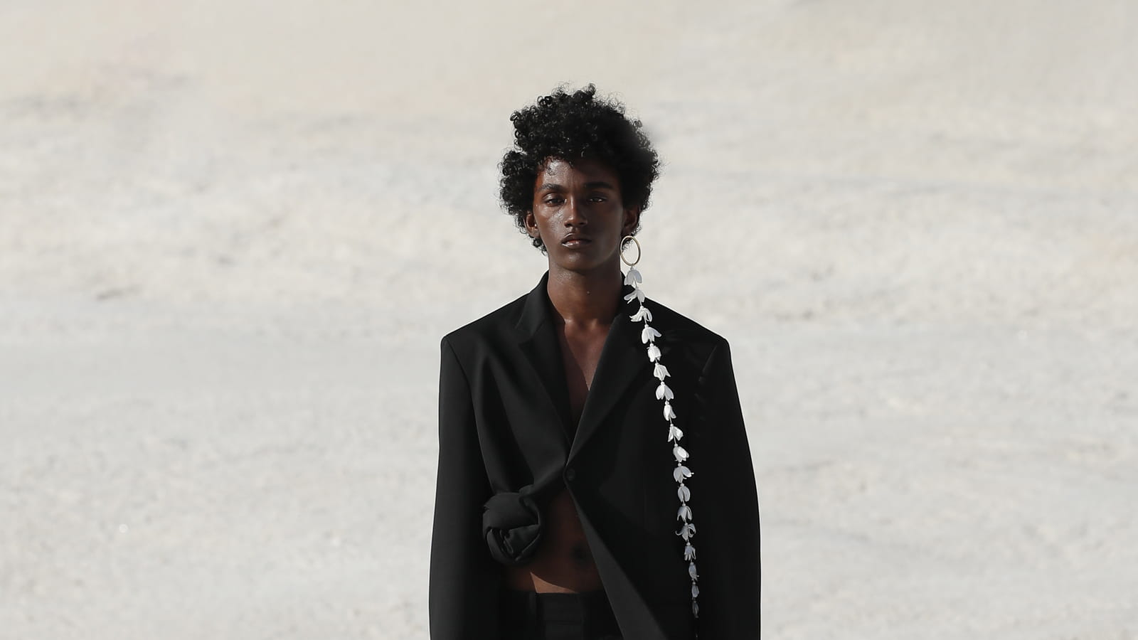 Look 13