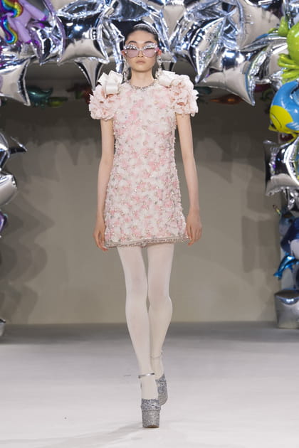 Look 22&nbsp;du d&eacute;fil&eacute; Giambattista Valli