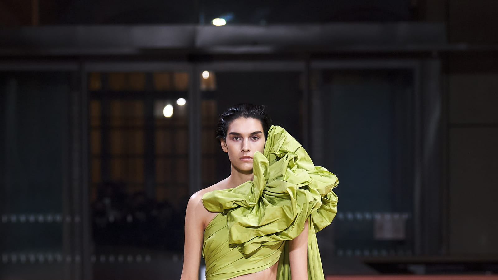 Look 49