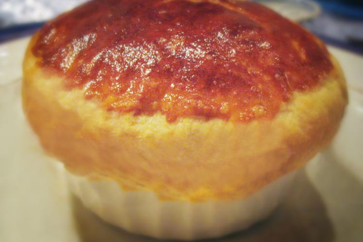 Dôme feuilleté aux noix de St-Jacques et girolles