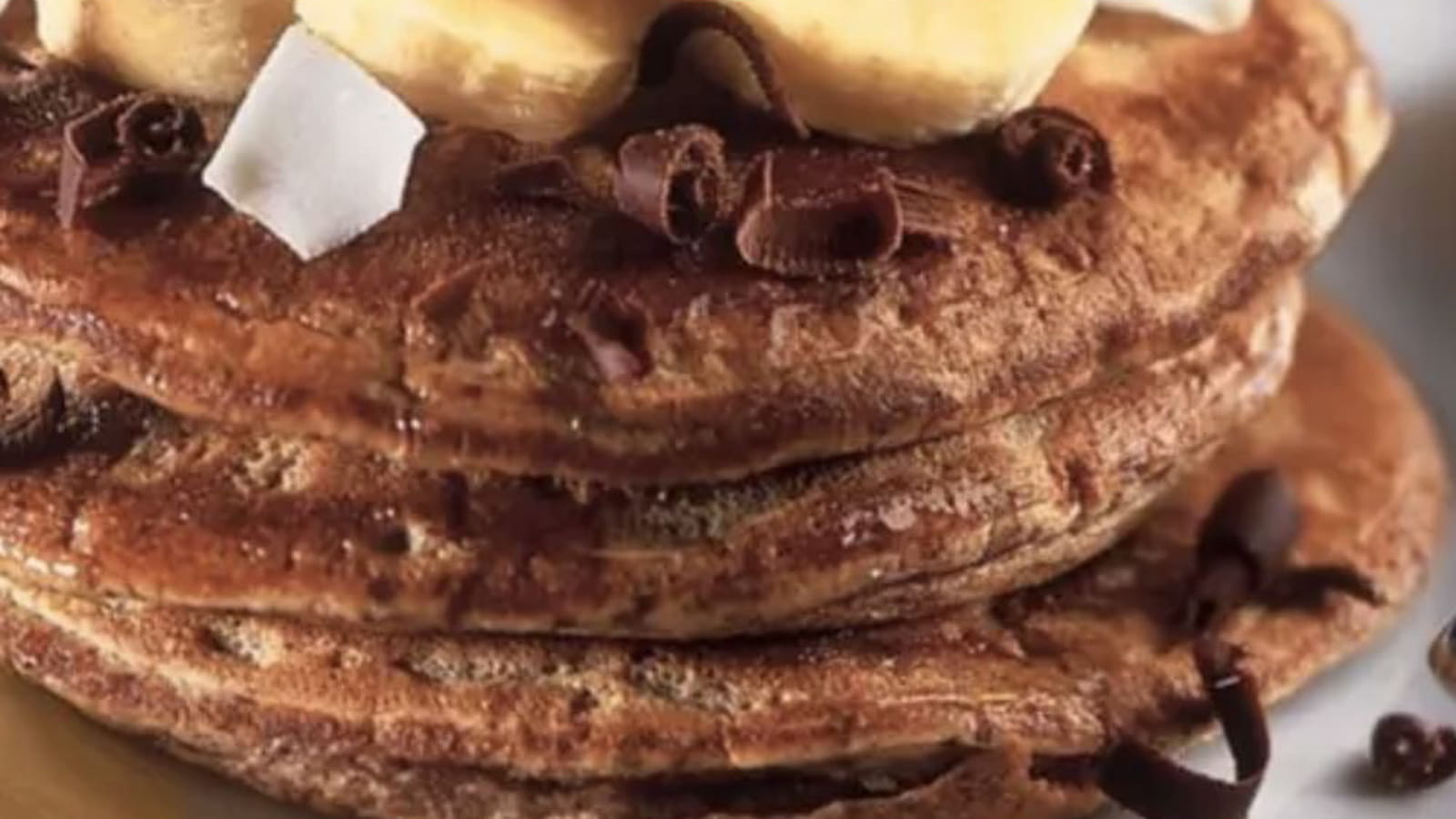 Pancakes choco-bananes et noix de coco Alsa