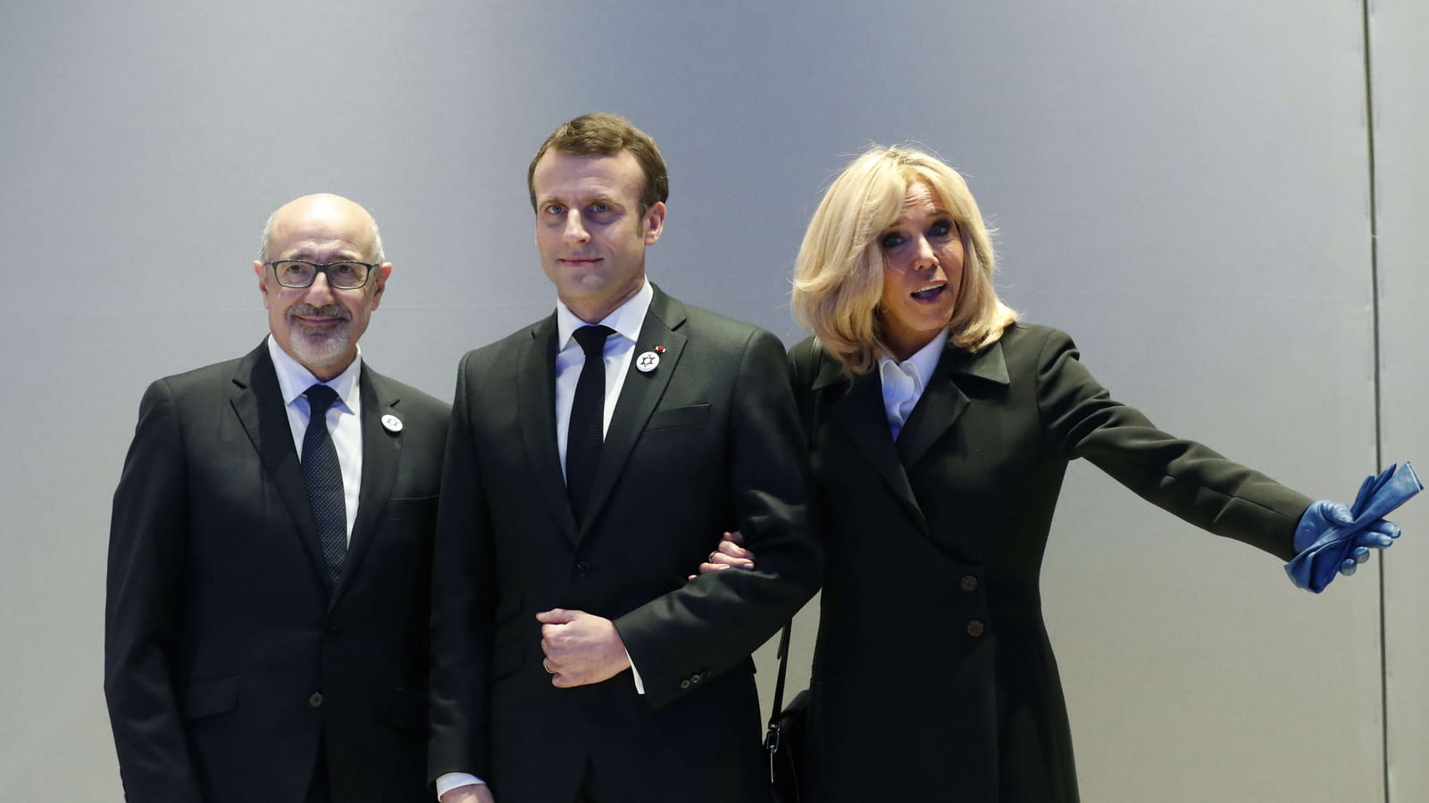 Brigitte et Emmanuel Macron, Francis Kalifat, président du CRIF