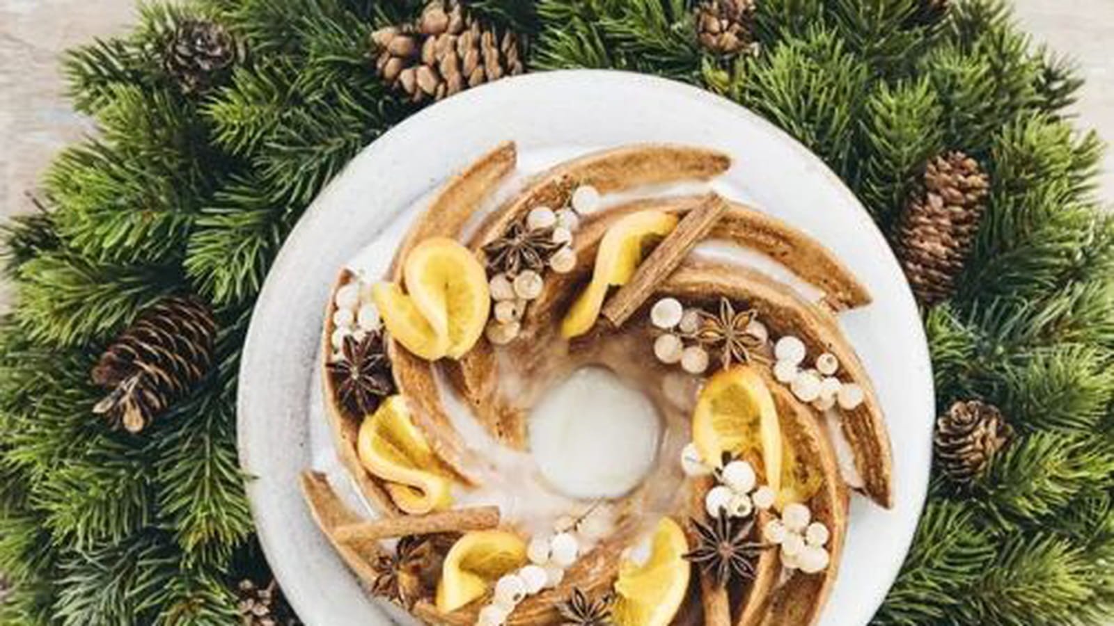 Bundt cake aux épices et lait d’amande Bjorg