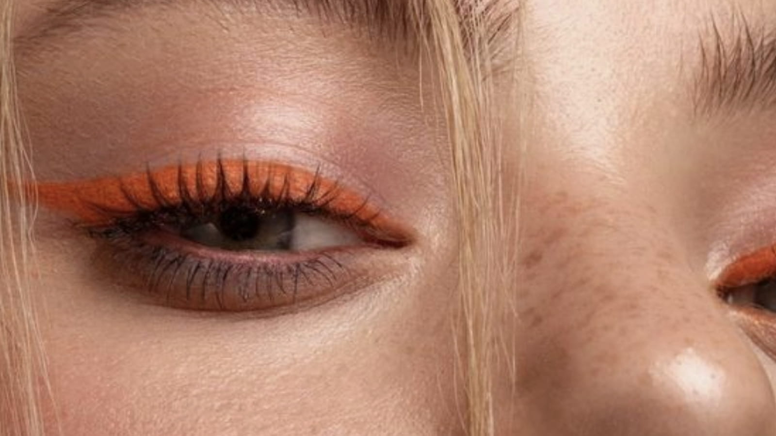 Eyeliner orange