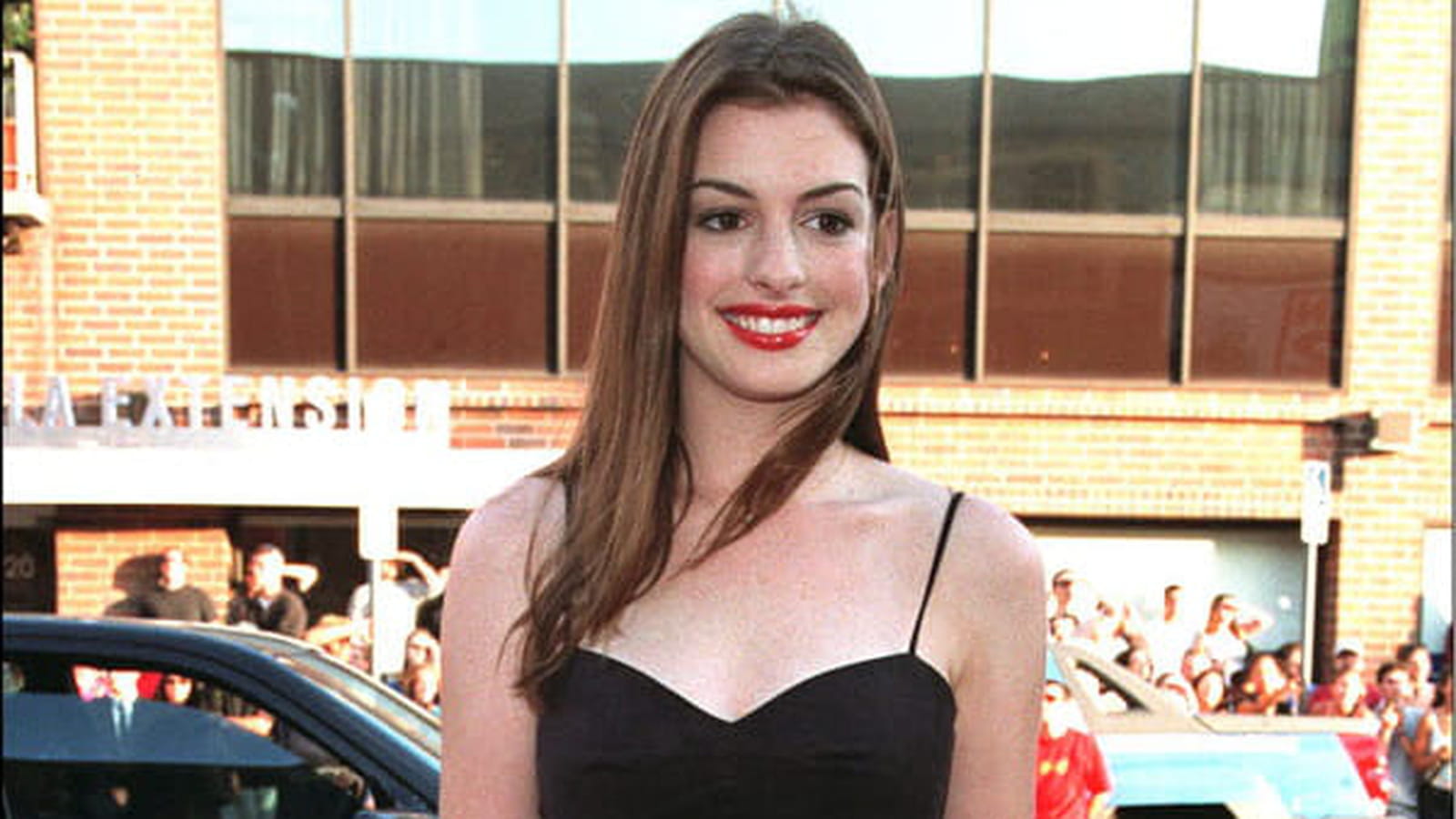 Anne Hathaway le 4 août 2001