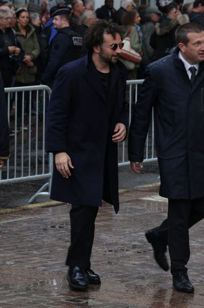 Fun&eacute;railles de Michel Blanc&nbsp;: l'acteur William Lebghil c&eacute;l&egrave;bre sa m&eacute;moire