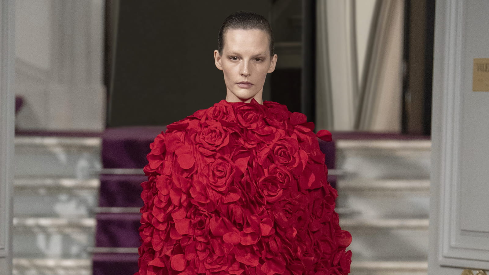 Look 19 du défilé Valentino