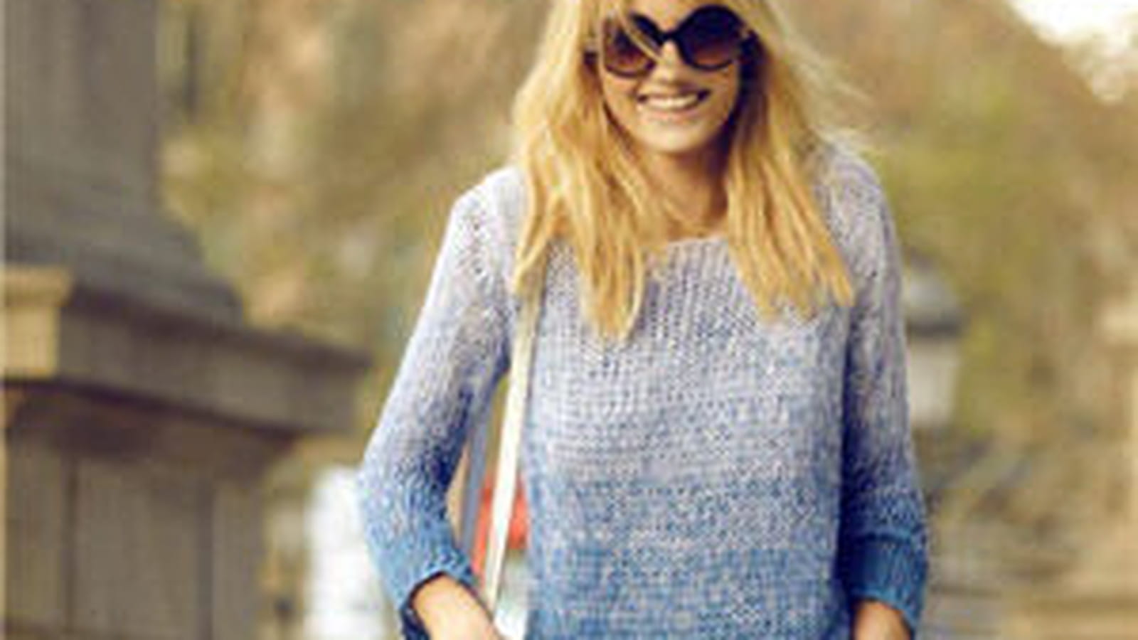 Pull bleu de Stradivarius