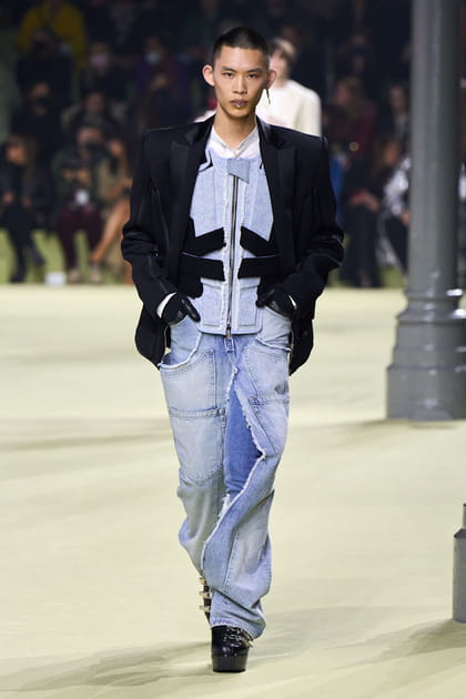 Look 19&nbsp;du d&eacute;fil&eacute; Balmain