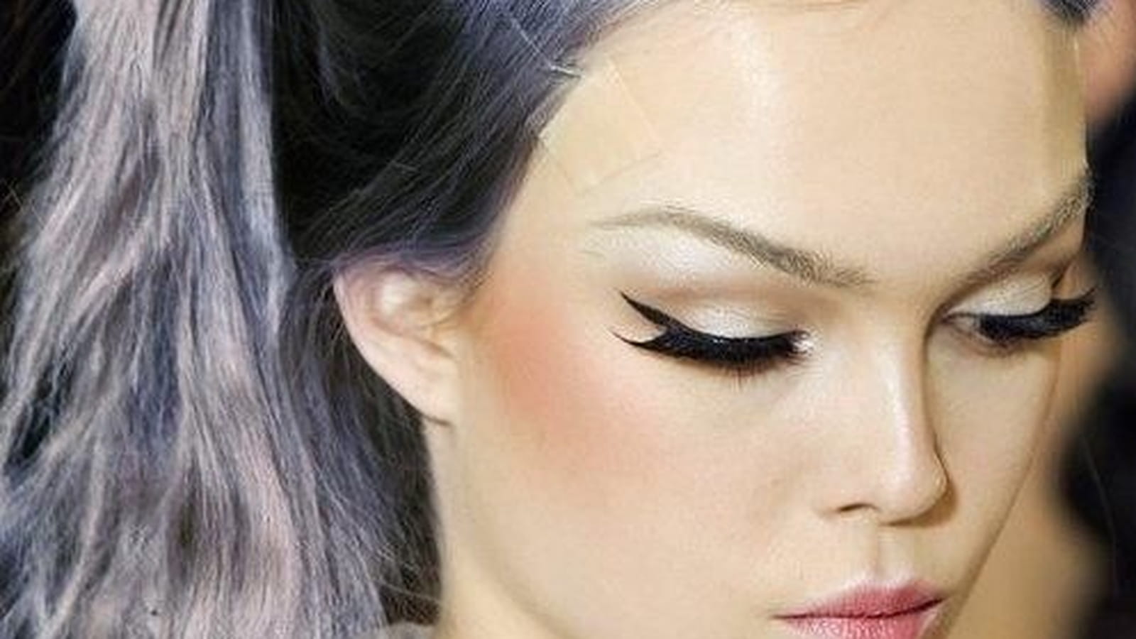 Eyeliner baby doll
