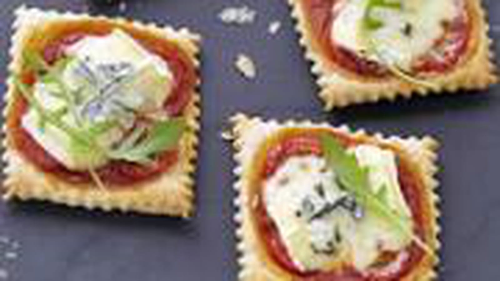 Pizzas apéritives au Bresse Bleu