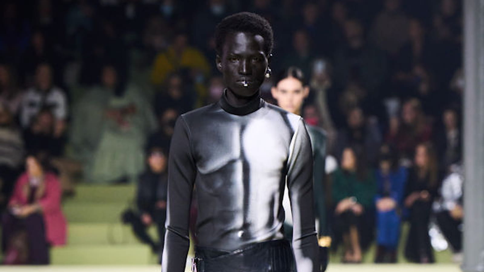 Look 99