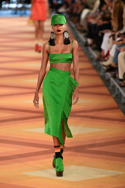 D&eacute;fil&eacute; Etro printemps-&eacute;t&eacute; 2023