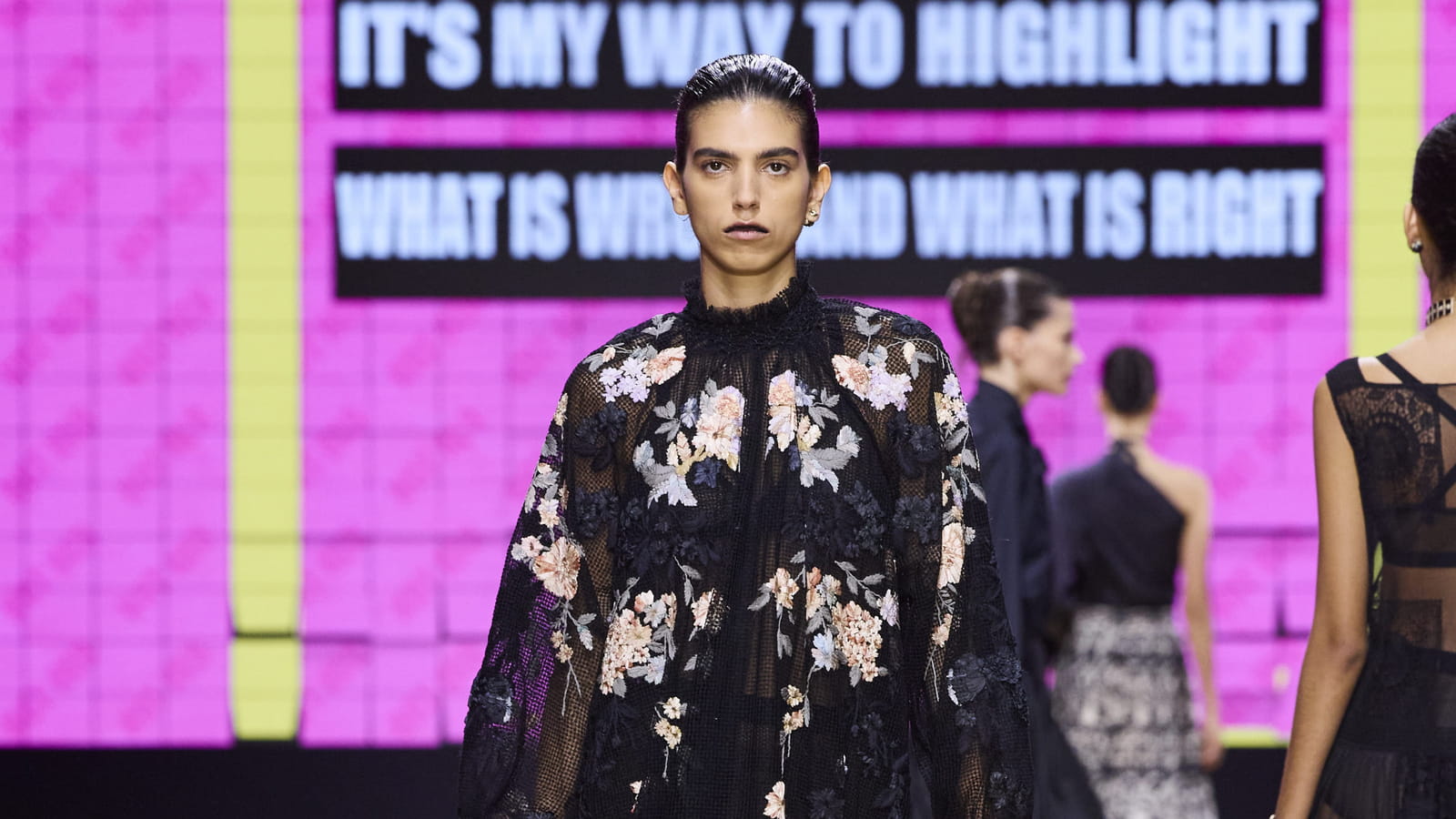 Look 55