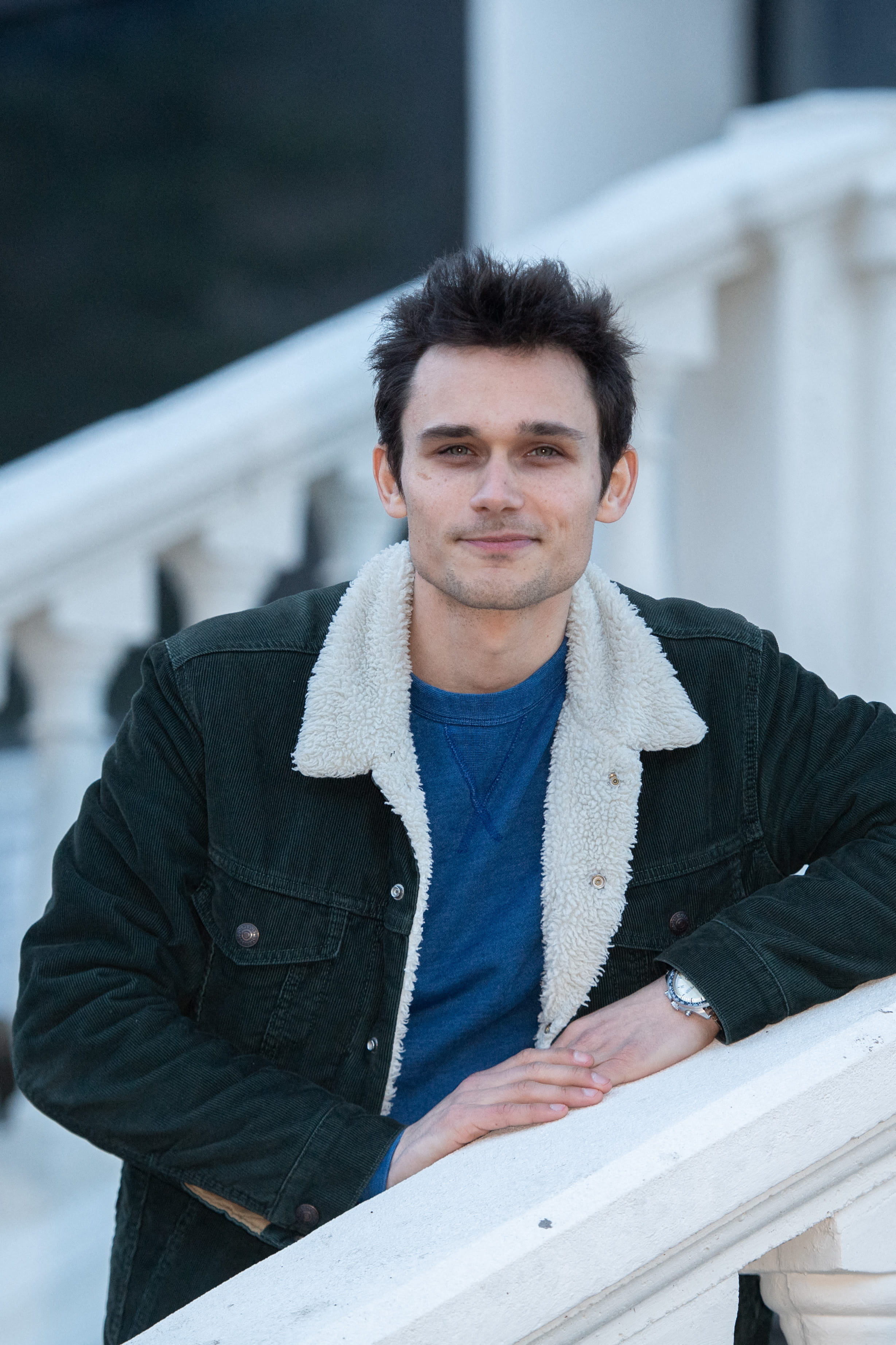 Qui Partage La Vie De Fabian Wolfrom Ici tout commence : un acteur victime de "lassitude" et prêt à partir ?