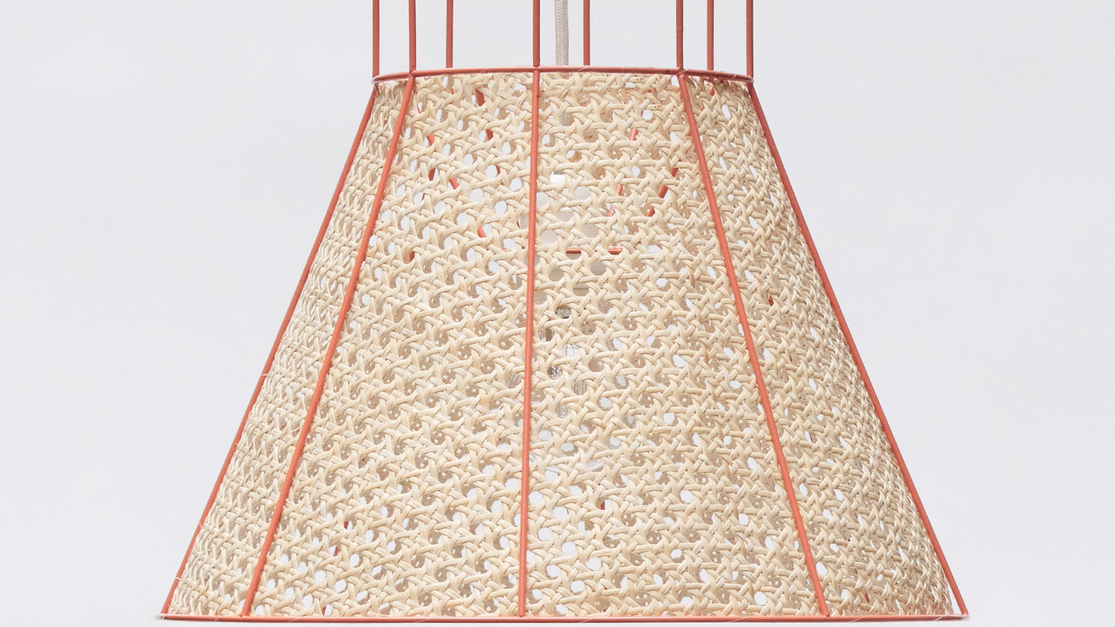 Suspension Straw de Colonel