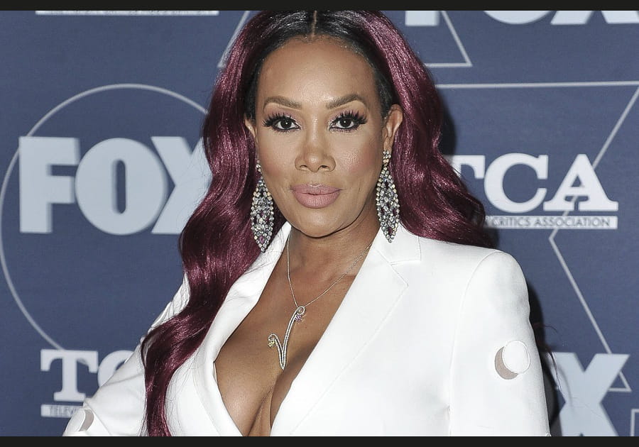 La coloration violine de Vivica A. Fox