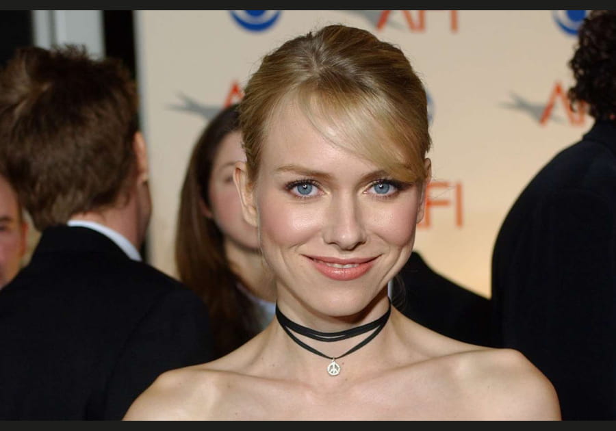 Naomi Watts, classe avec sa m&egrave;che fine