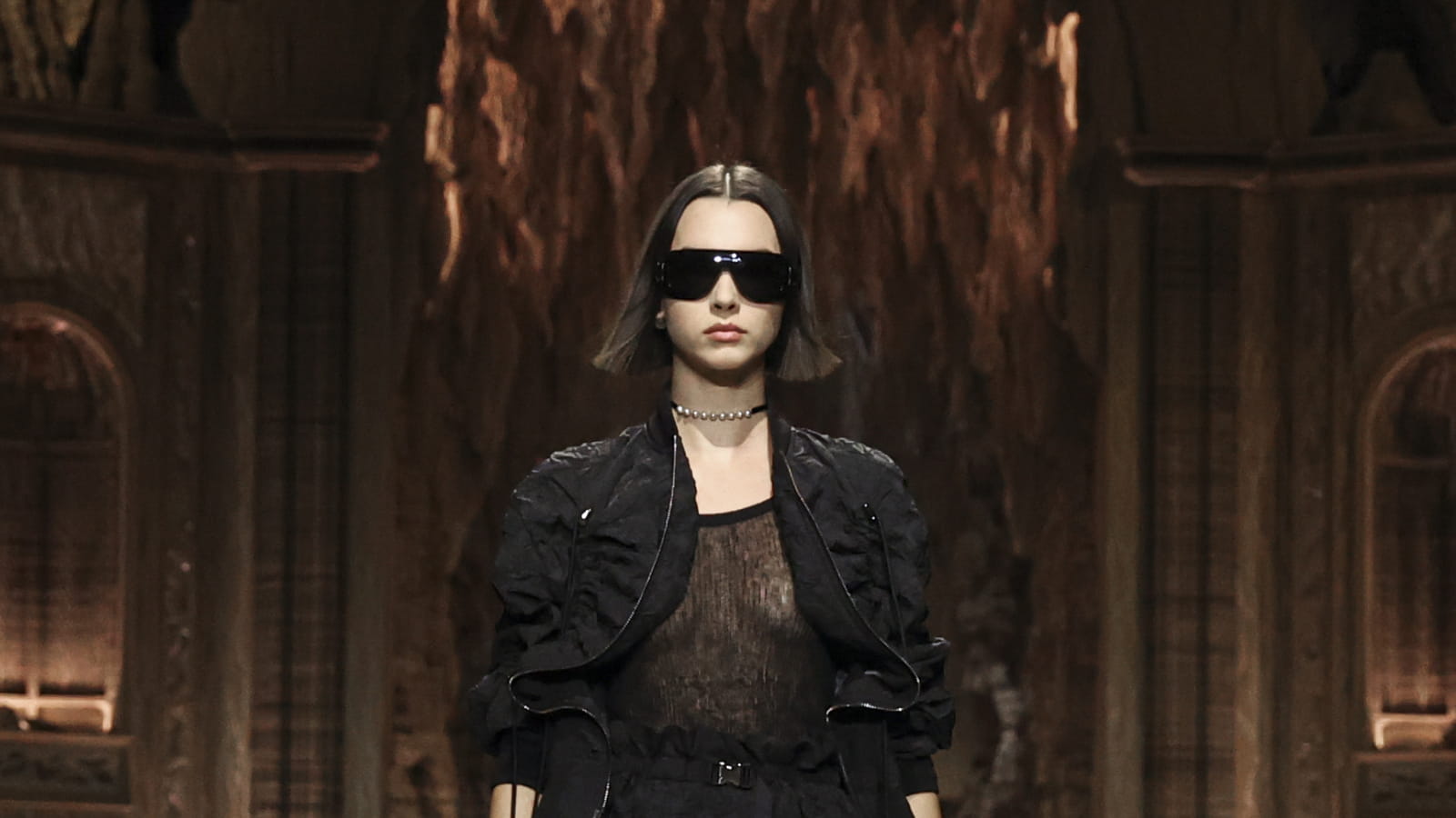 Look 4