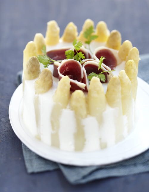 Charlotte d'asperges au magret fumé