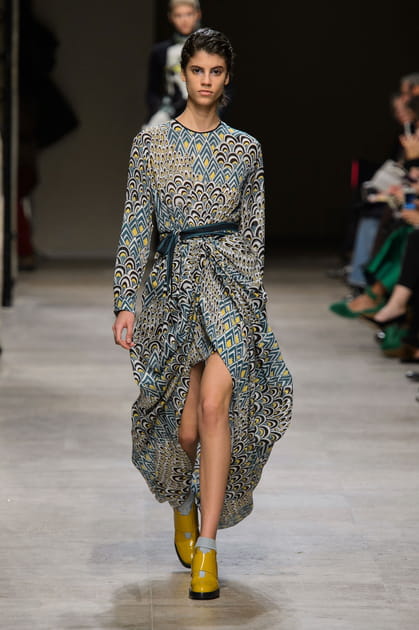 D&eacute;fil&eacute; Leonard Paris