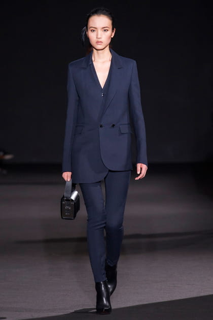 D&eacute;fil&eacute; Costume National