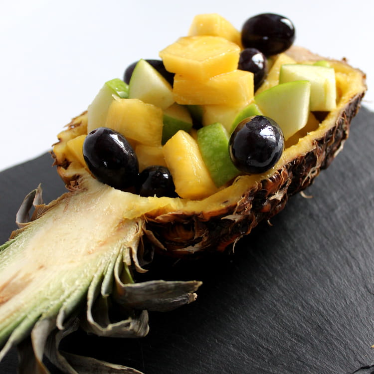 Recette de Salade de Fruits Ananas, Granny et Raisin