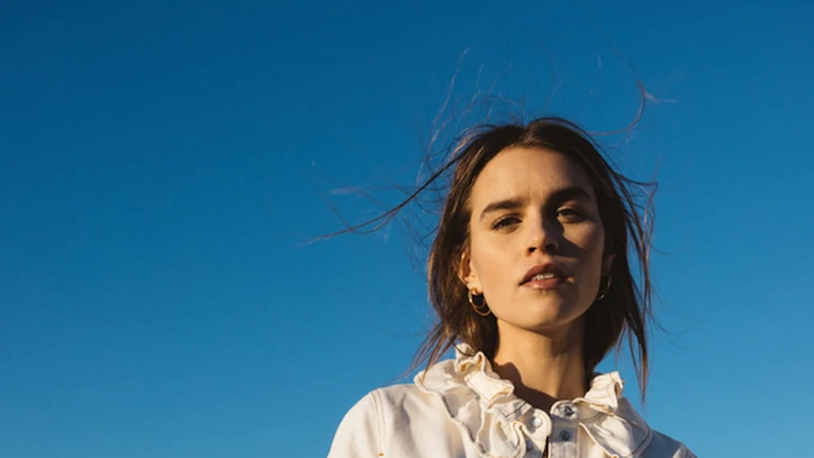40 robes blanches pour être tendance ce printemps