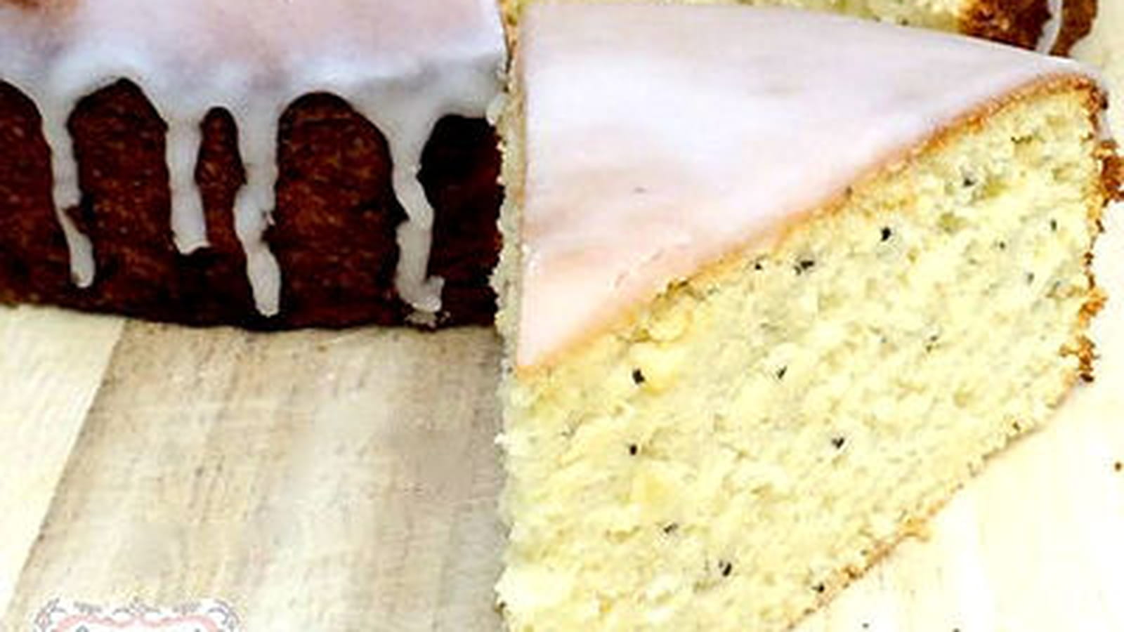 Gâteau citron, amandes, pavot
