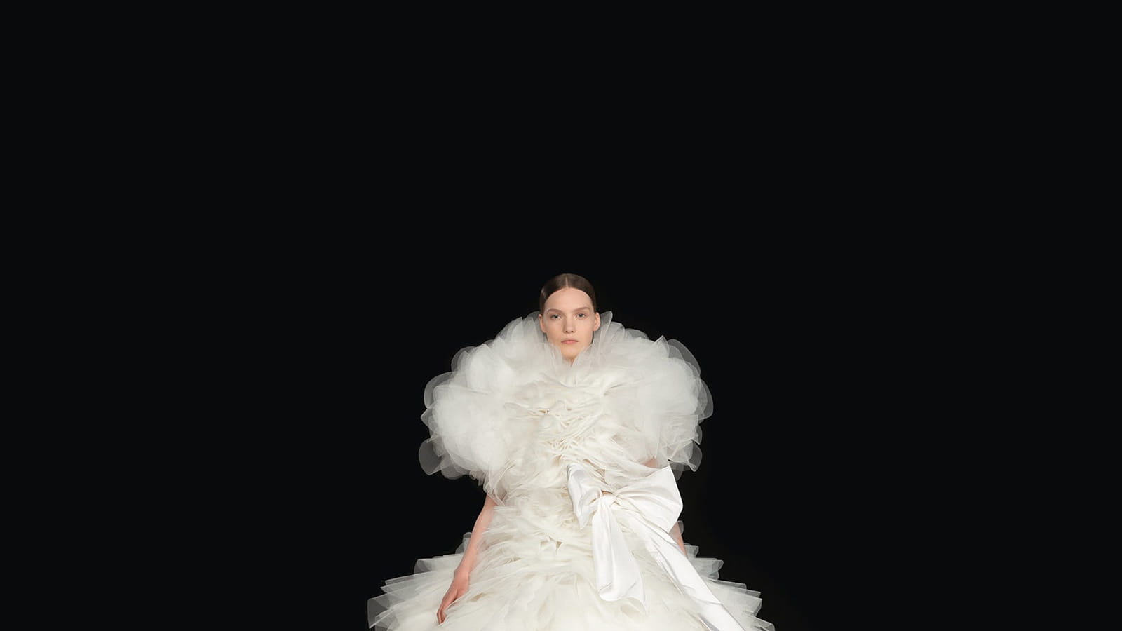 Look 16
