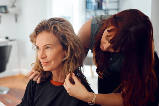 Apr&egrave;s 50&nbsp;ans, cette coupe reste la plus efficace pour rajeunir selon un coiffeur r&eacute;put&eacute;