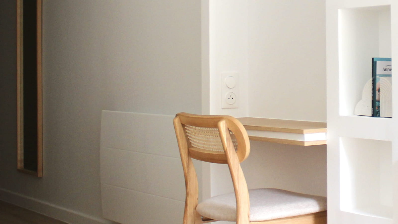 Bureau après 