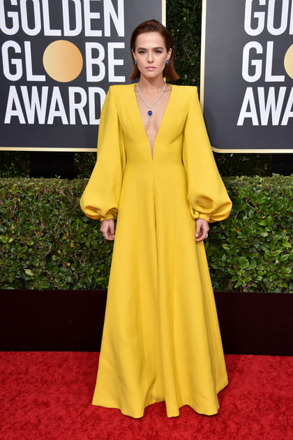 Zoey Deutch en robe Fendi