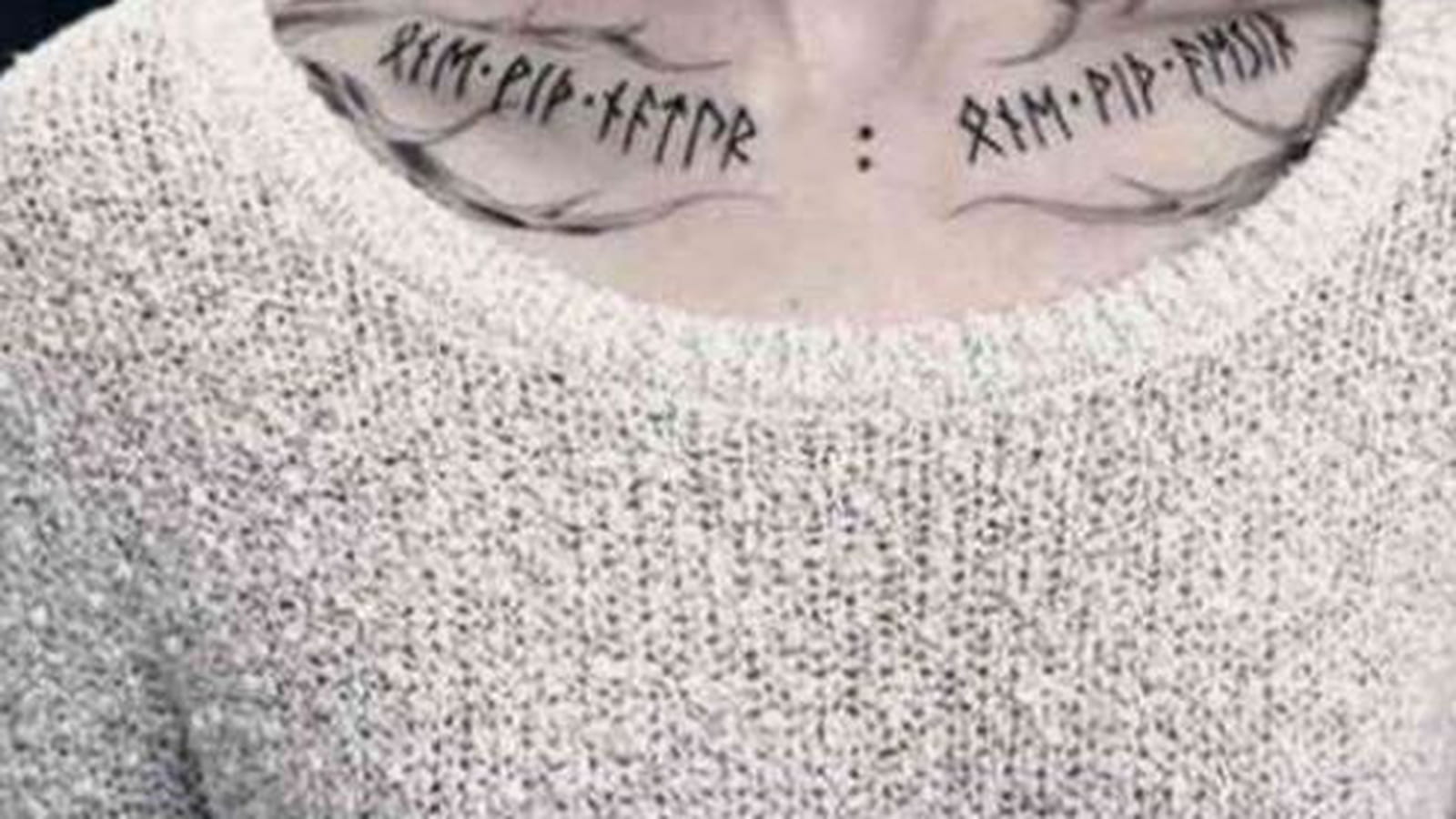 Ecriture runique sur les clavicules