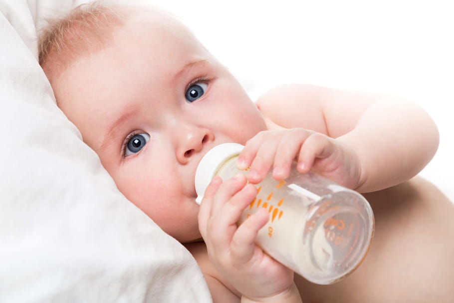 Comment aider bébé à supporter la chaleur en été ?