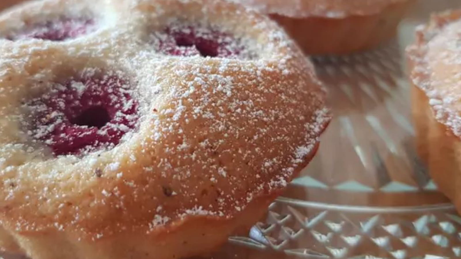 Financiers aux framboises