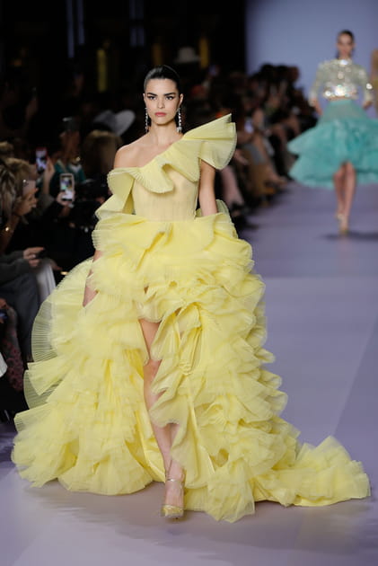 D&eacute;fil&eacute; Georges Hobeika printemps-&eacute;t&eacute; 2020