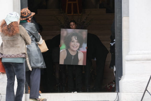 Obs&egrave;ques d'Isabelle Mergault&nbsp;: le portrait choisi