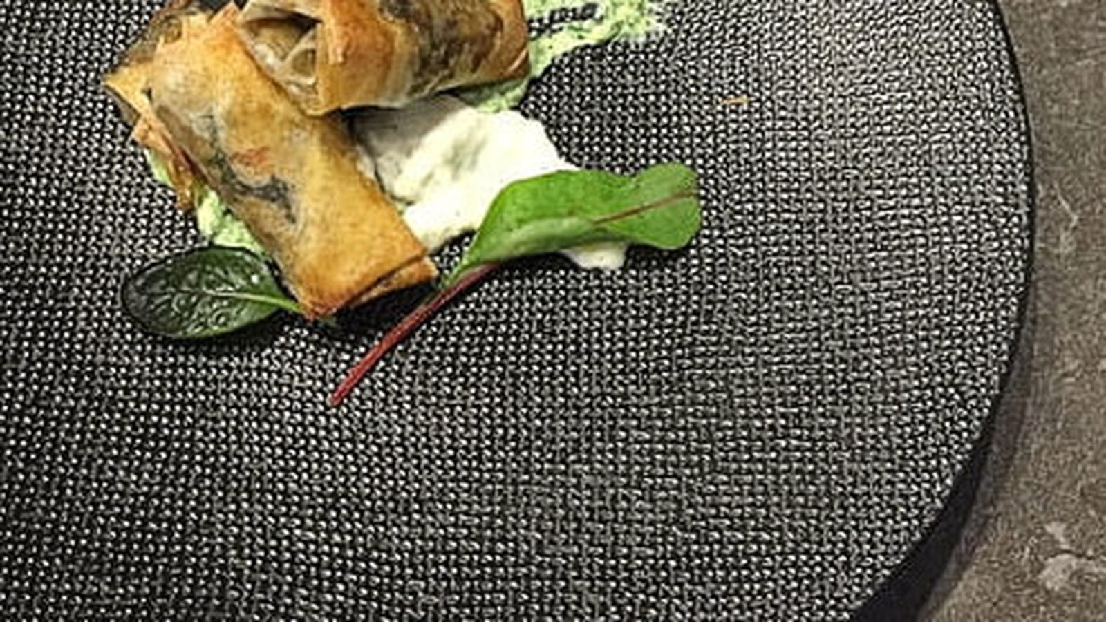 Croustillants d’escargots à la crème de persil et d'ail