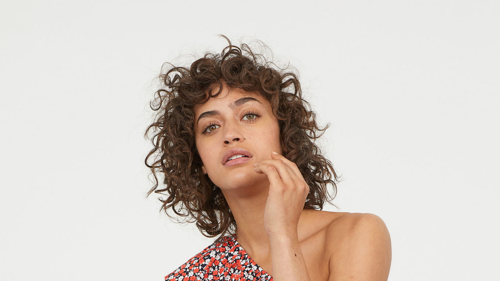 H&M   