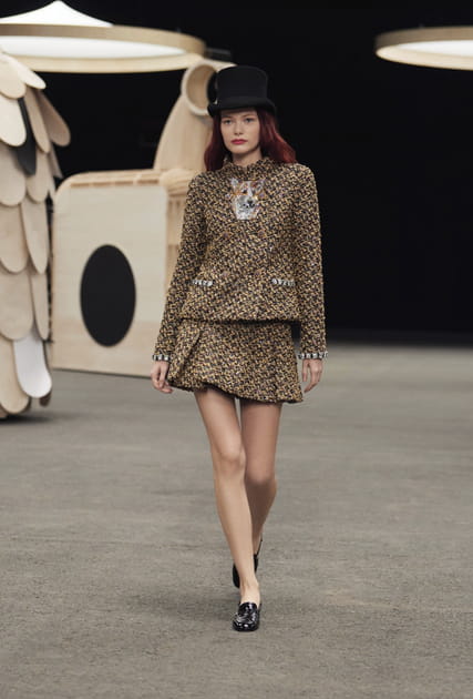 Look 5&nbsp;du d&eacute;fil&eacute; Chanel