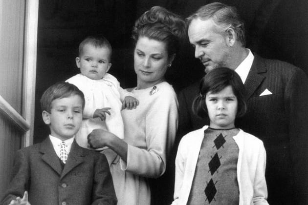 En famille au balcon du Palais, 1966