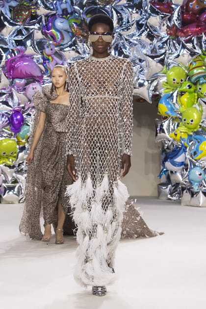 Look 6 du défilé Giambattista Valli