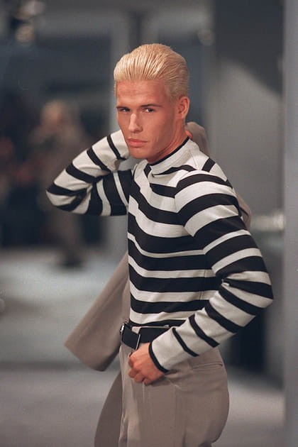 Défilé Thierry Mugler homme printemps-été 1997